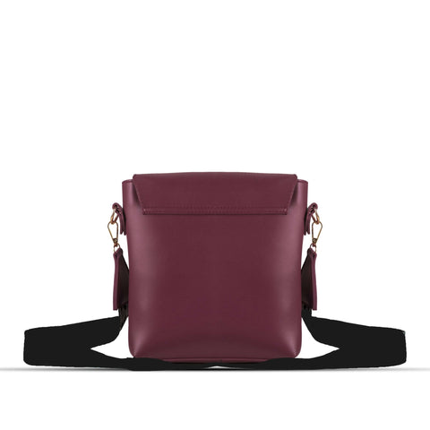 QUEST Cross Body Maroon