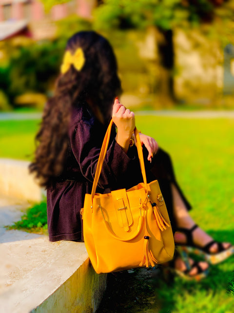 Classy 3 piece Yellow